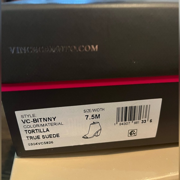 Vince Camuto 7.5 Tan Suede chain Ankle Boots VC-BITNNY peep toe heal